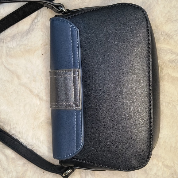 Mia&Luca Crossbody Purse NWOT - Picture 3 of 7